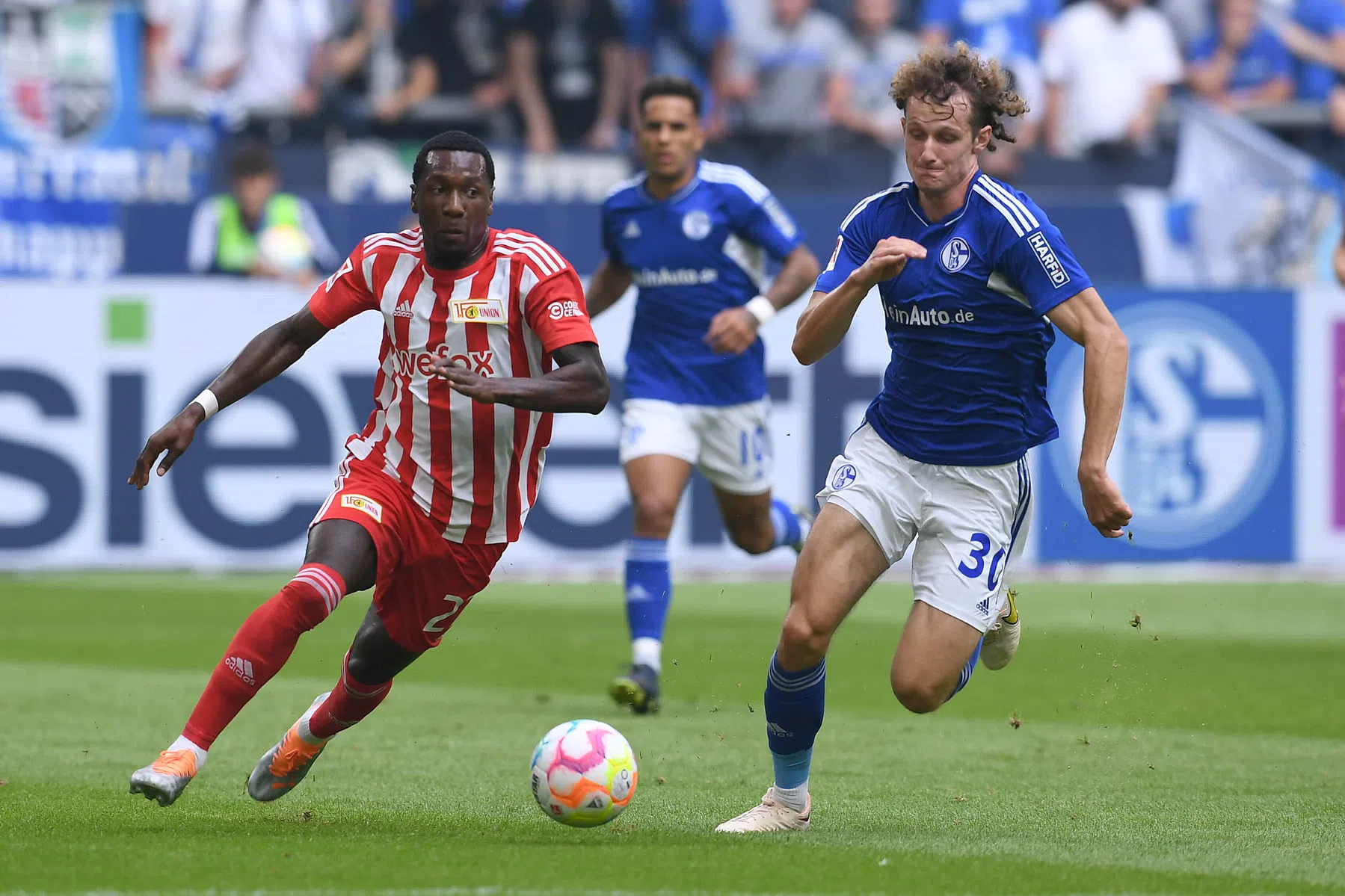 Becker en Union Berlin vernederen Schalke, Frimpong steelt de show in Mainz