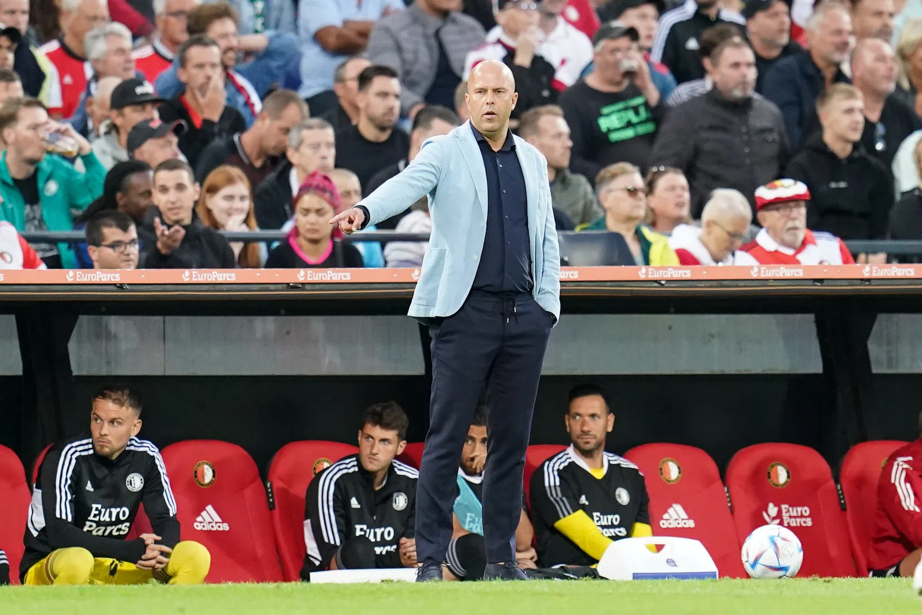 Duik in het hoofd van Slot: dit zijn de vraagtekens bij Feyenoord