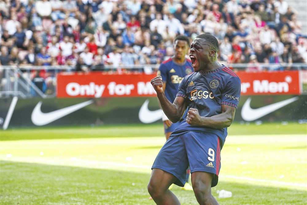 Brobbey over oerwoudgeluiden: 'Ik trek me er helemaal niets van aan'