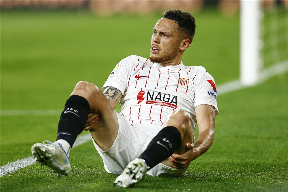 Transfer Ocampos naar Ajax op losse schroeven