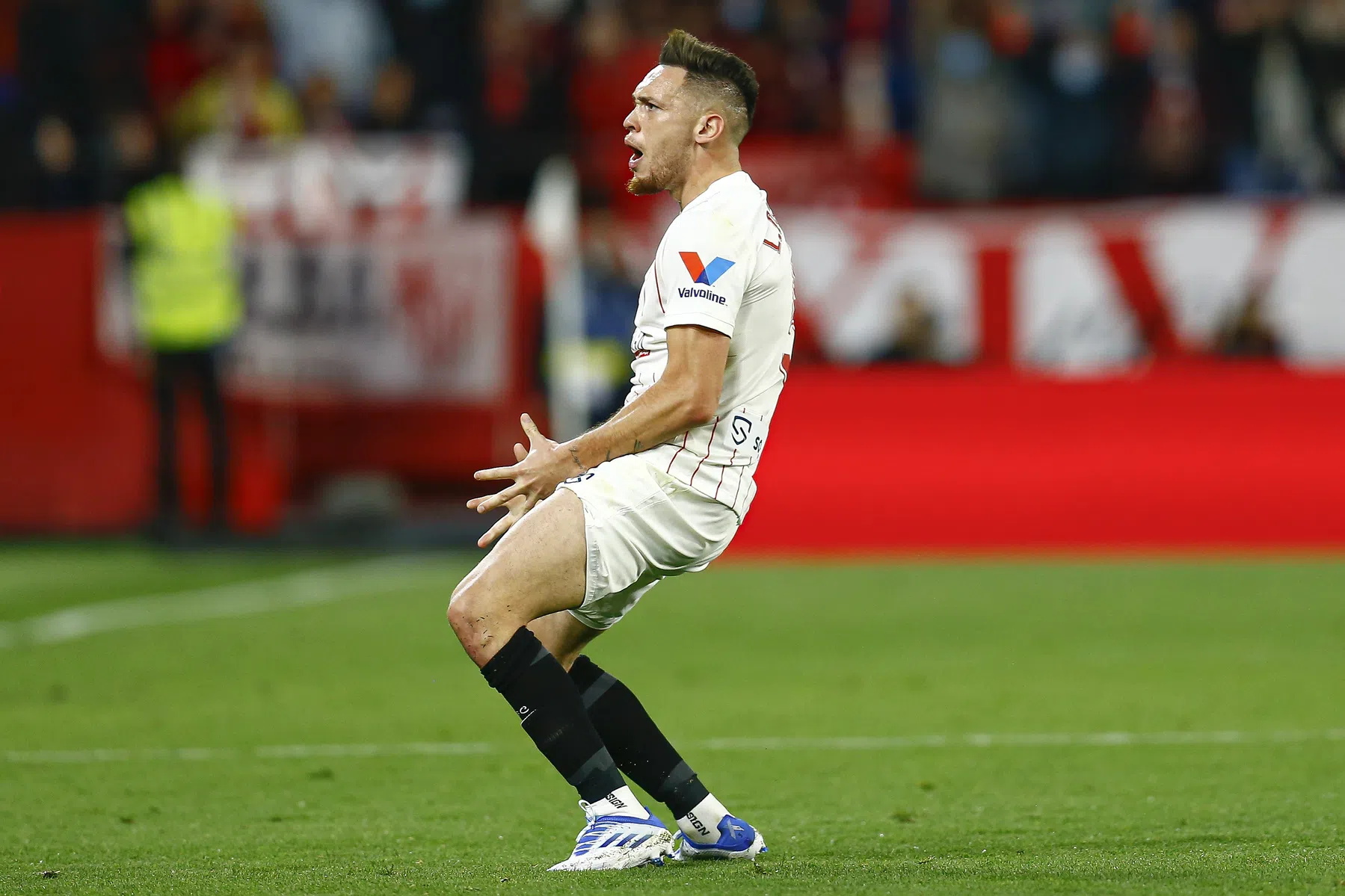 Ocampos is geen Antony: fysieke kracht en loopacties als grote wapen