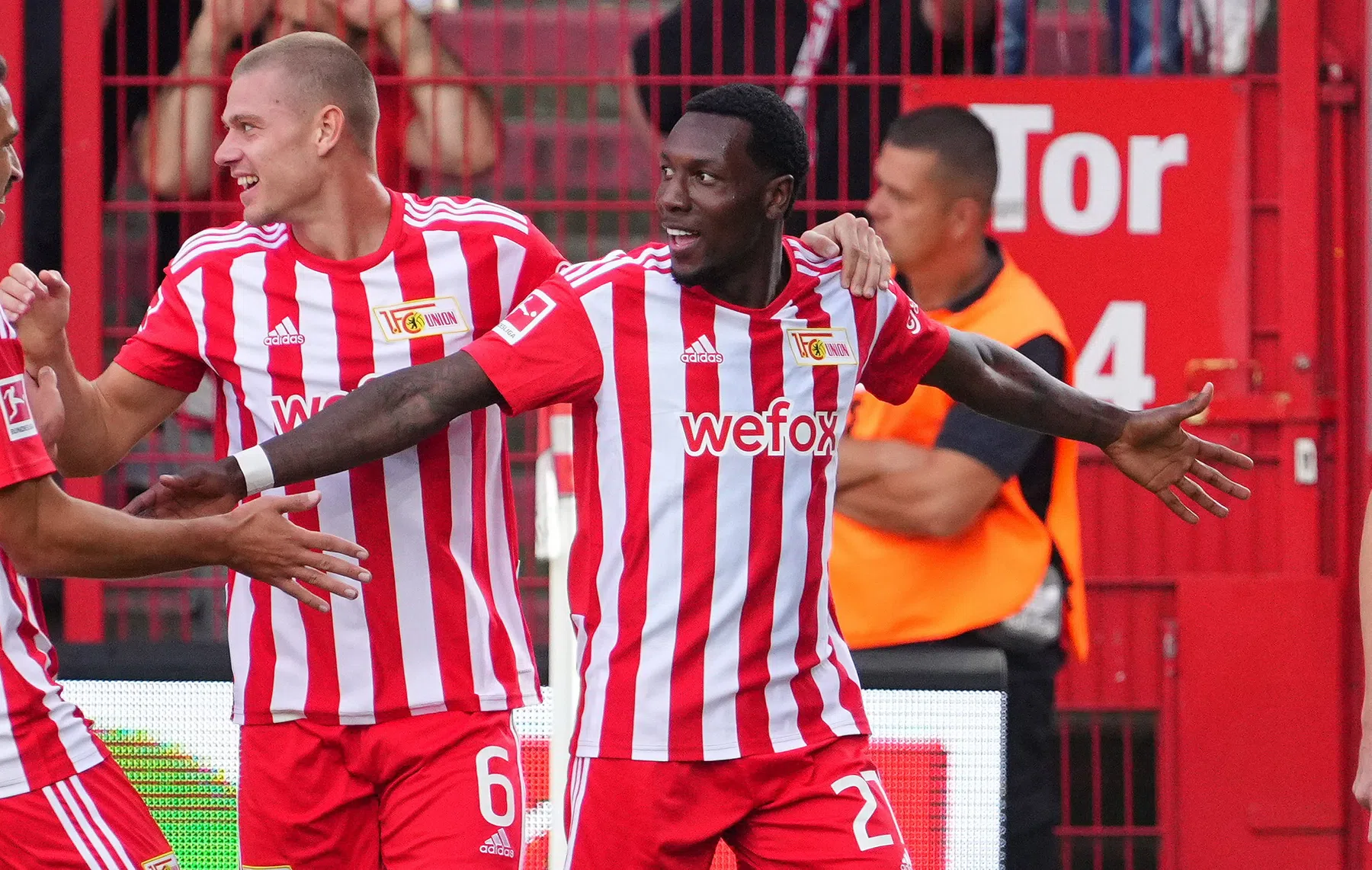 Becker zit De Ligt en Gravenberch dwars met belangrijke goal