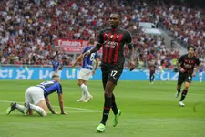 Thumbnail for article: Milan ondanks valse start overtuigend langs Inter in verhitte stadsderby