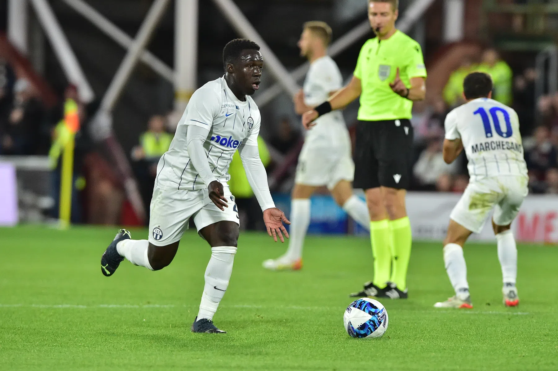 Zürich-baas verdedigt opmerkelijke deal rond voormalig Feyenoord-target