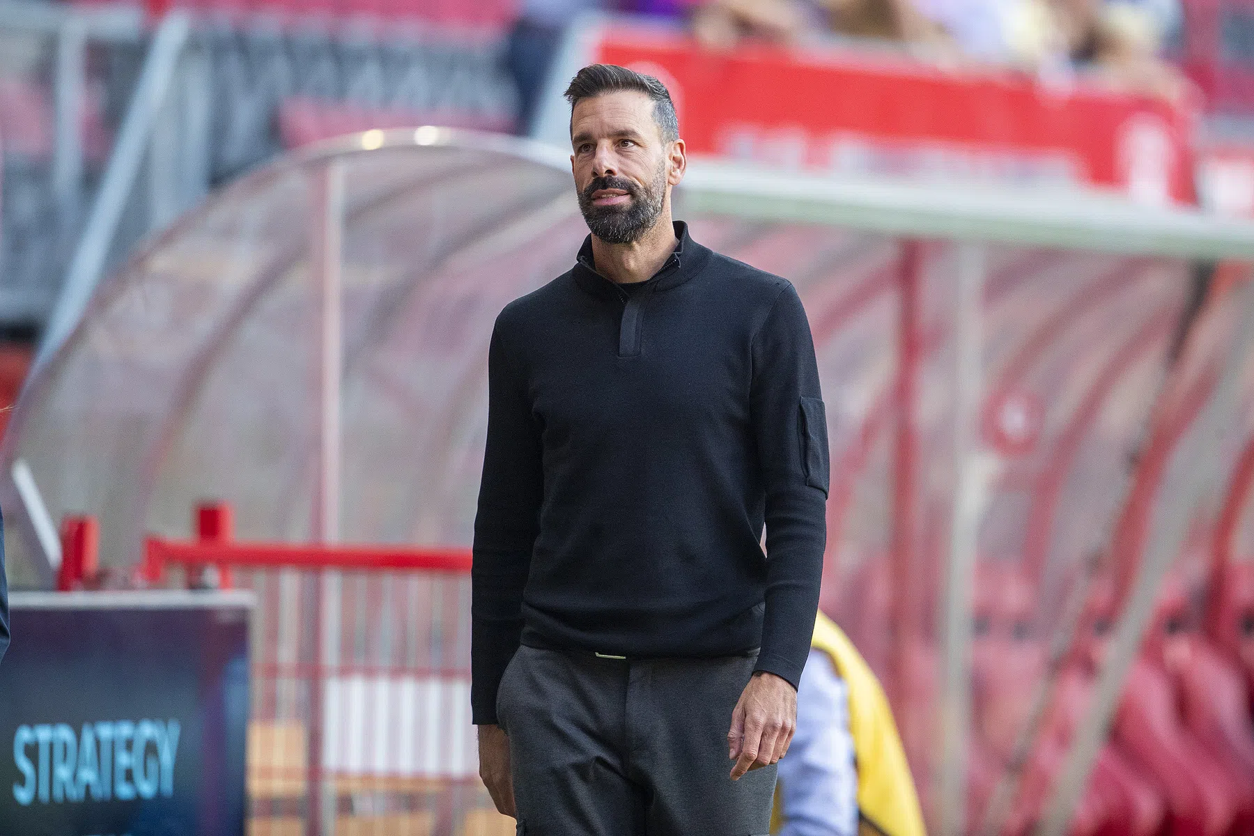 Defensie PSV blijft achilleshiel: 'Het is duidelijk waar we naar op zoek zijn'