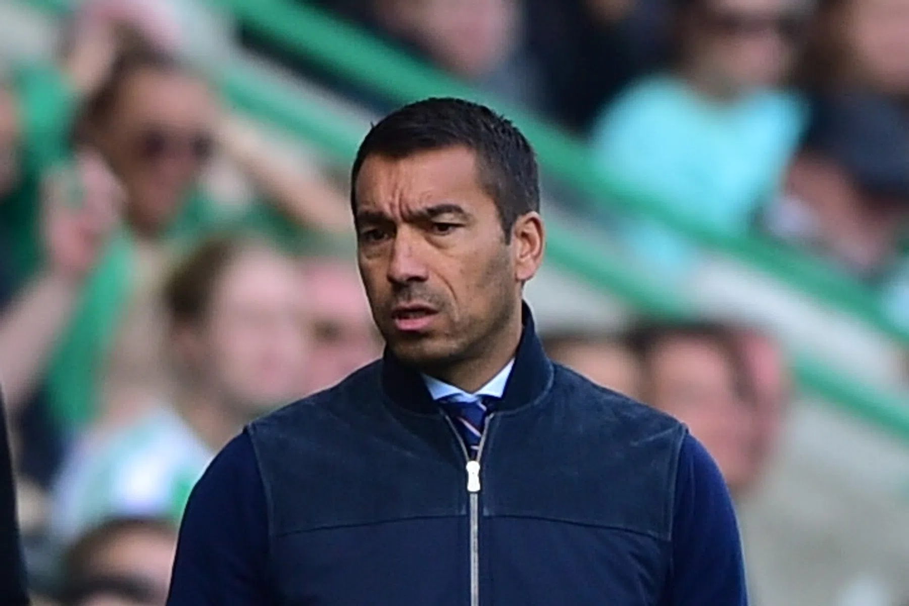 'Gespleten persoonlijkheid' Rangers op 'Groundhog Day' Van Bronckhorst