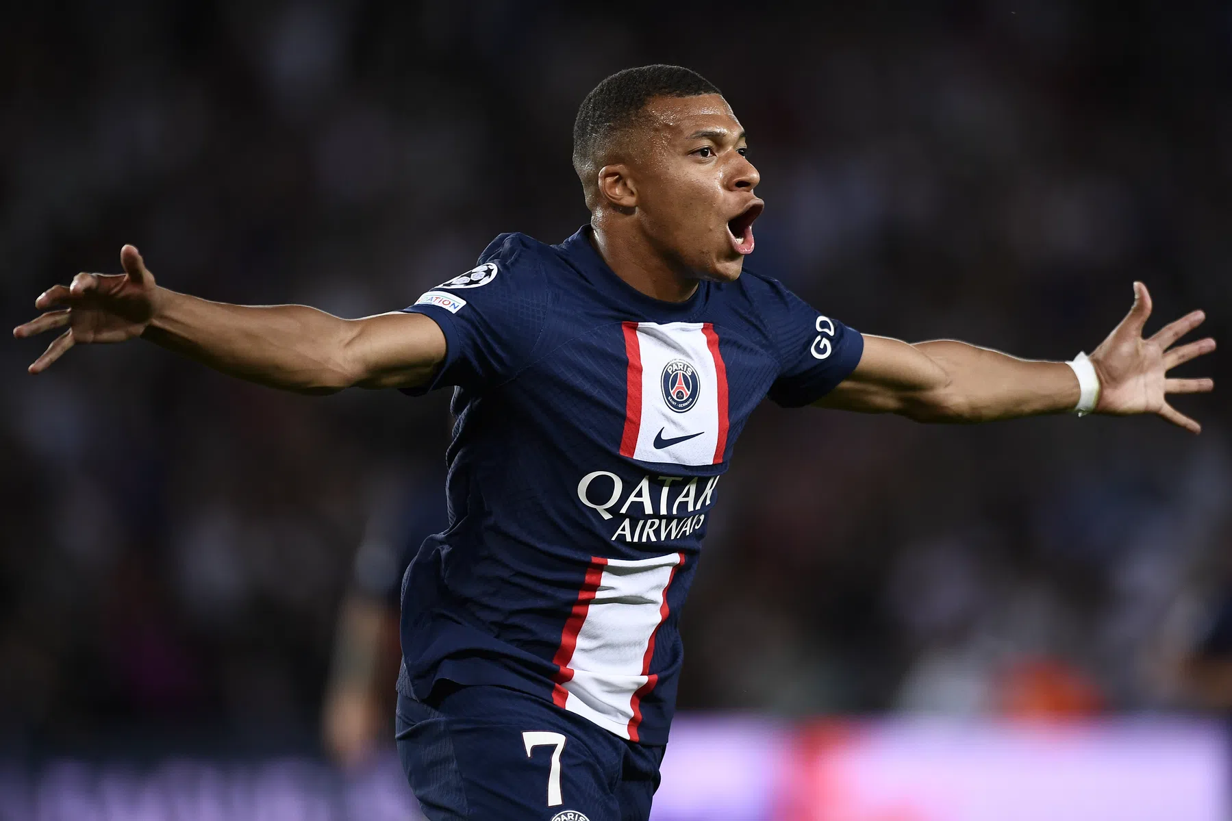 Mbappé legt Juventus over de knie, prima CL-start voor Schmidt
