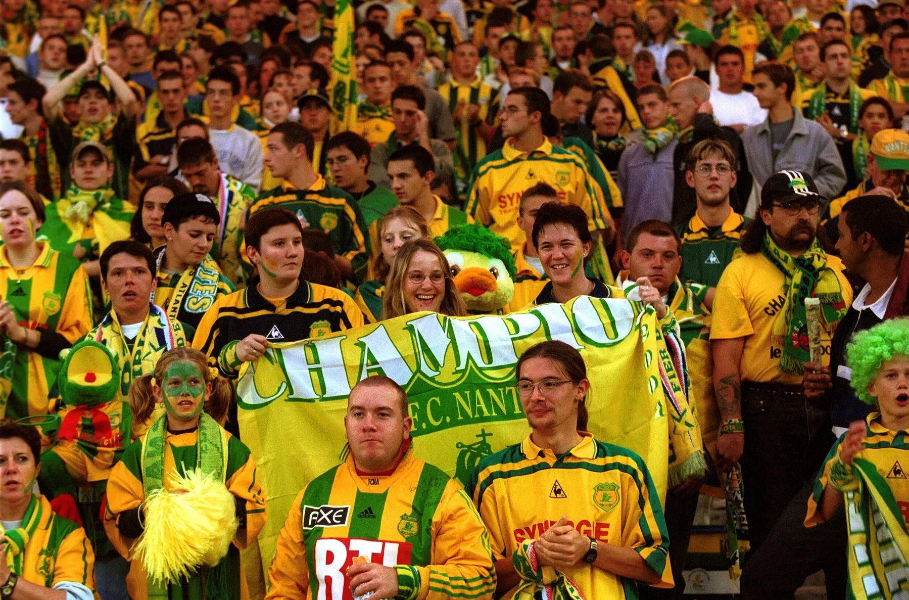 Champions League op 9/11: 'PSV werd door de UEFA gechanteerd om te spelen'