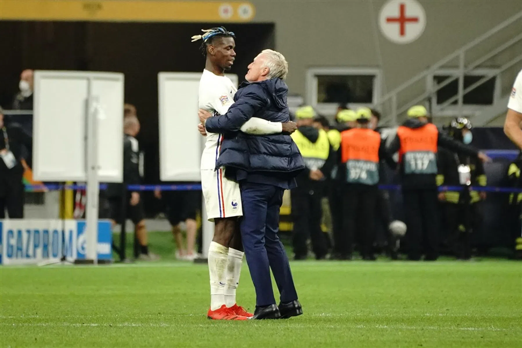 'Pogba in WK-selectie van Frankrijk, ook als hij niet kan spelen'