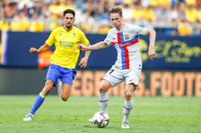 Thumbnail for article: 'Frenkie de Jong zit bij Barça in een concurrentiestrijd die hij niet kan winnen'