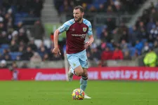 Thumbnail for article: Transfervrije Pieters duikt op in Championship