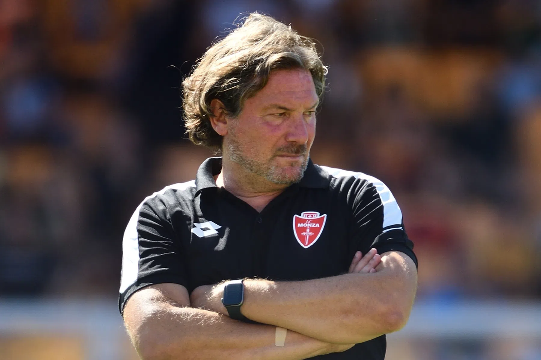 Monza ontslaat trainer na tactische oorwassing Berlusconi 