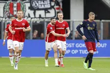 Thumbnail for article: Ajax verliest van AZ en staat koppositie af aan PSV