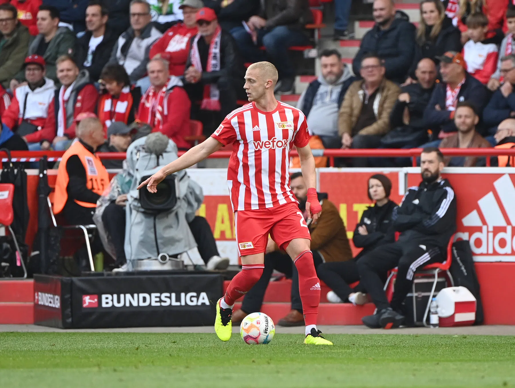 Emotionele rentree Baumgartl bij koploper Union Berlin, Becker scoort weer