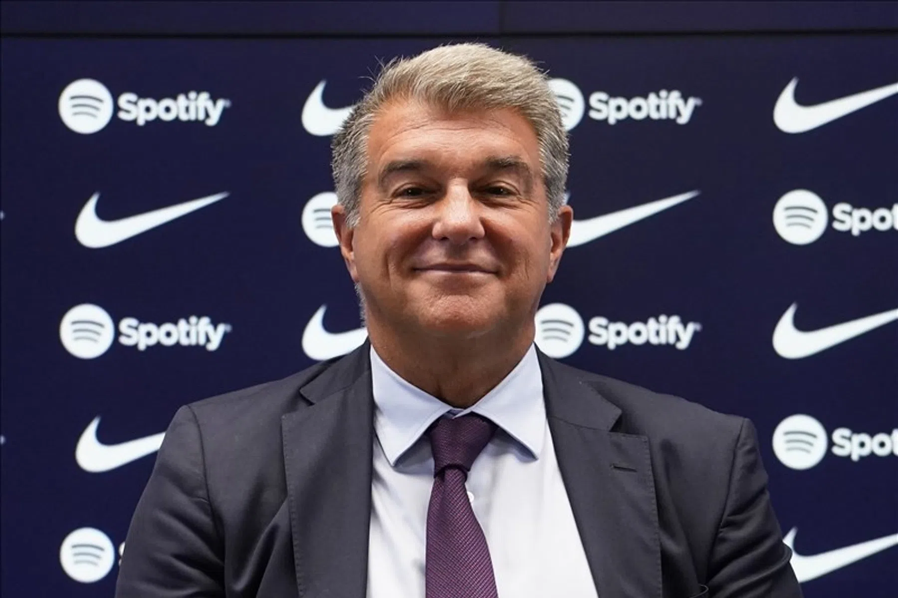 Barcelona pronkt na financiële trucs met winstcijfers