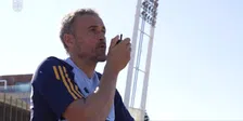 Thumbnail for article: Luis Enrique gooit het over een andere boeg: walkietalkie op het trainingsveld