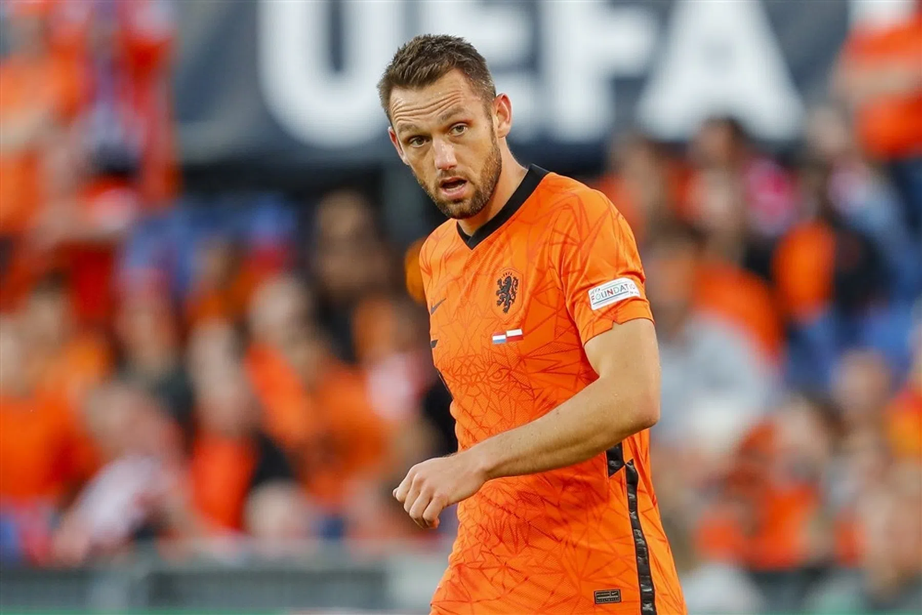 Ervaren libero wankelt in Milaan: Stefan de Vrij op zoek naar zijn topvorm