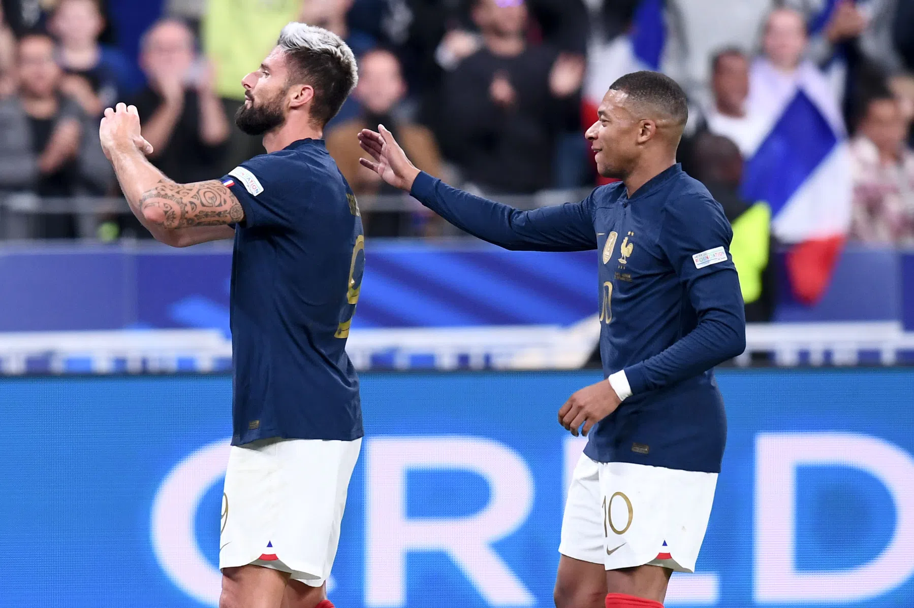 Kroatië op koers voor eindronde,  Frankrijk wint, Turkije met de schrik vrij