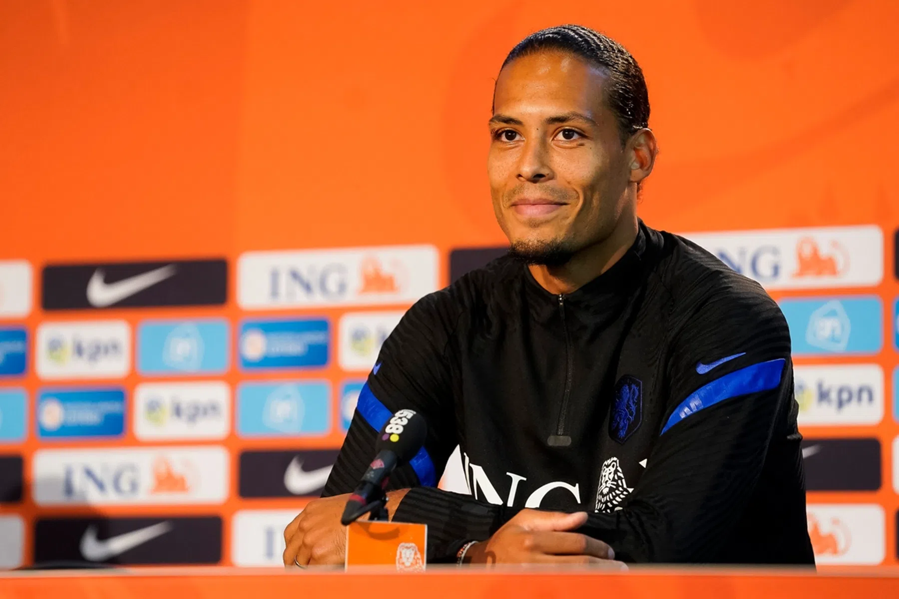 Van Dijk kijkt uit naar spelen Final Four in eigen land