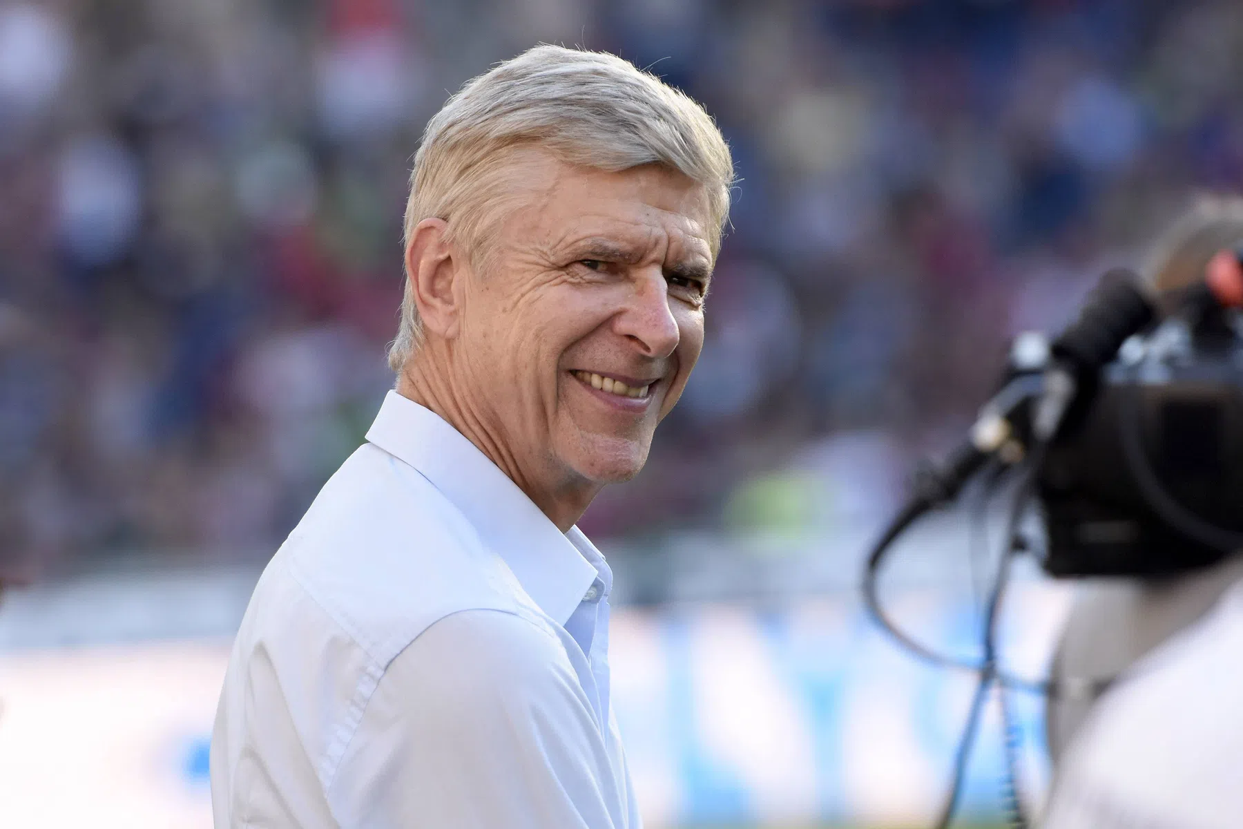 Wenger spreekt Arteta moed in: 'Arsenal maakt een goede kans op de titel'