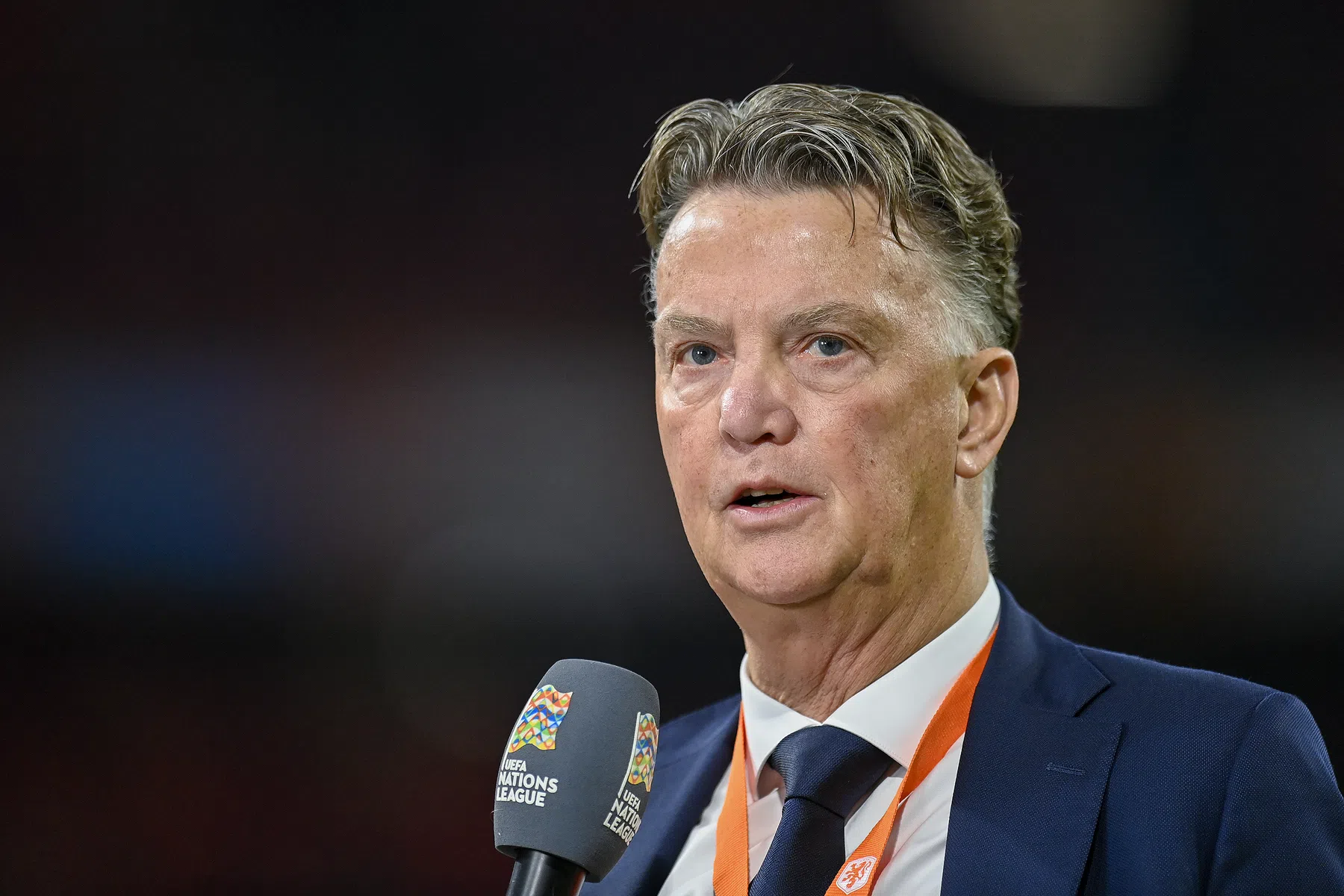 Van Gaal verklaart keuzes: 'De Roon op de belangrijkste positie'