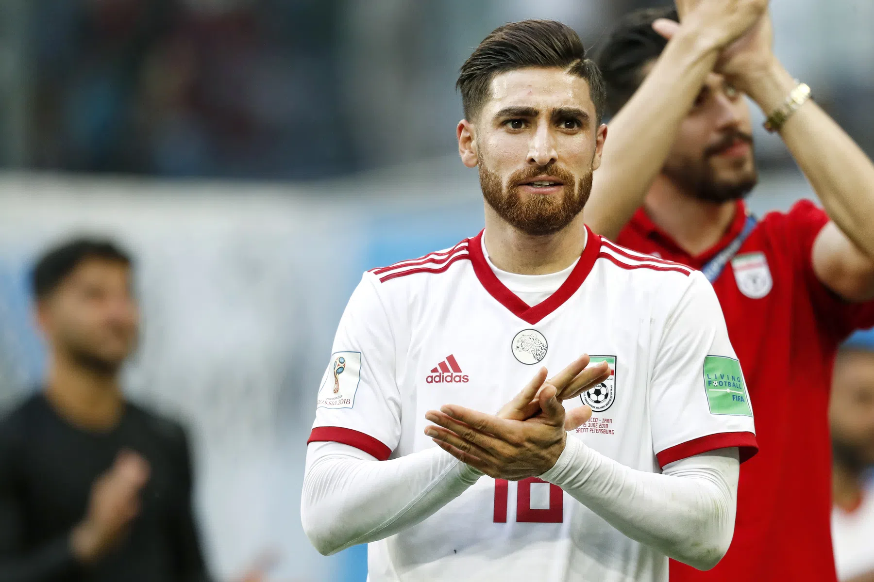 Jahanbakhsh spreekt zich op felle wijze uit over 'pijnlijke' situatie in Iran