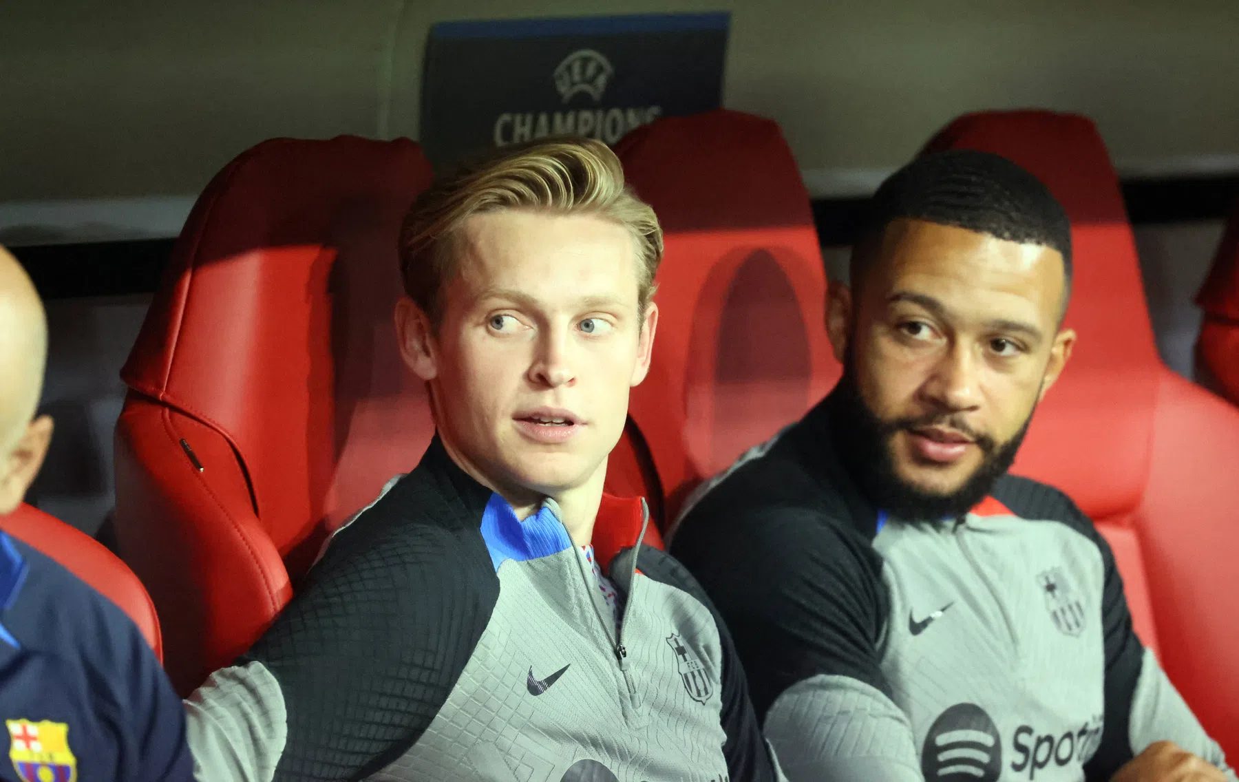 Frenkie de Jong ontbreekt toch in selectie Barcelona, Xavi moet puzzelen