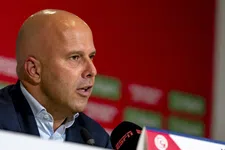 Thumbnail for article: Slot haalt belangrijke les uit PSV-uit: 'Dat vind ik onvolwassen'