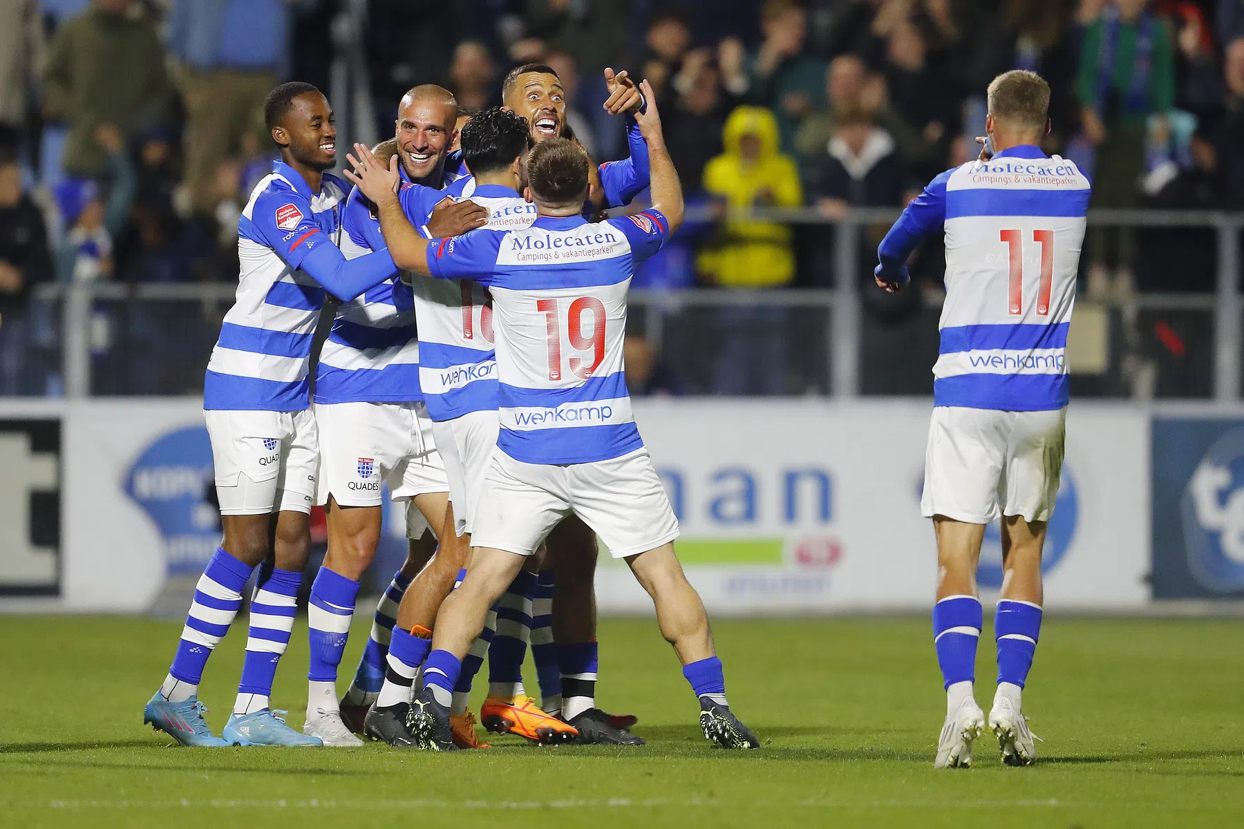 Medunjanin (37) kan het nog steeds: 'Ik zei: bij jou wil ik voetballen'