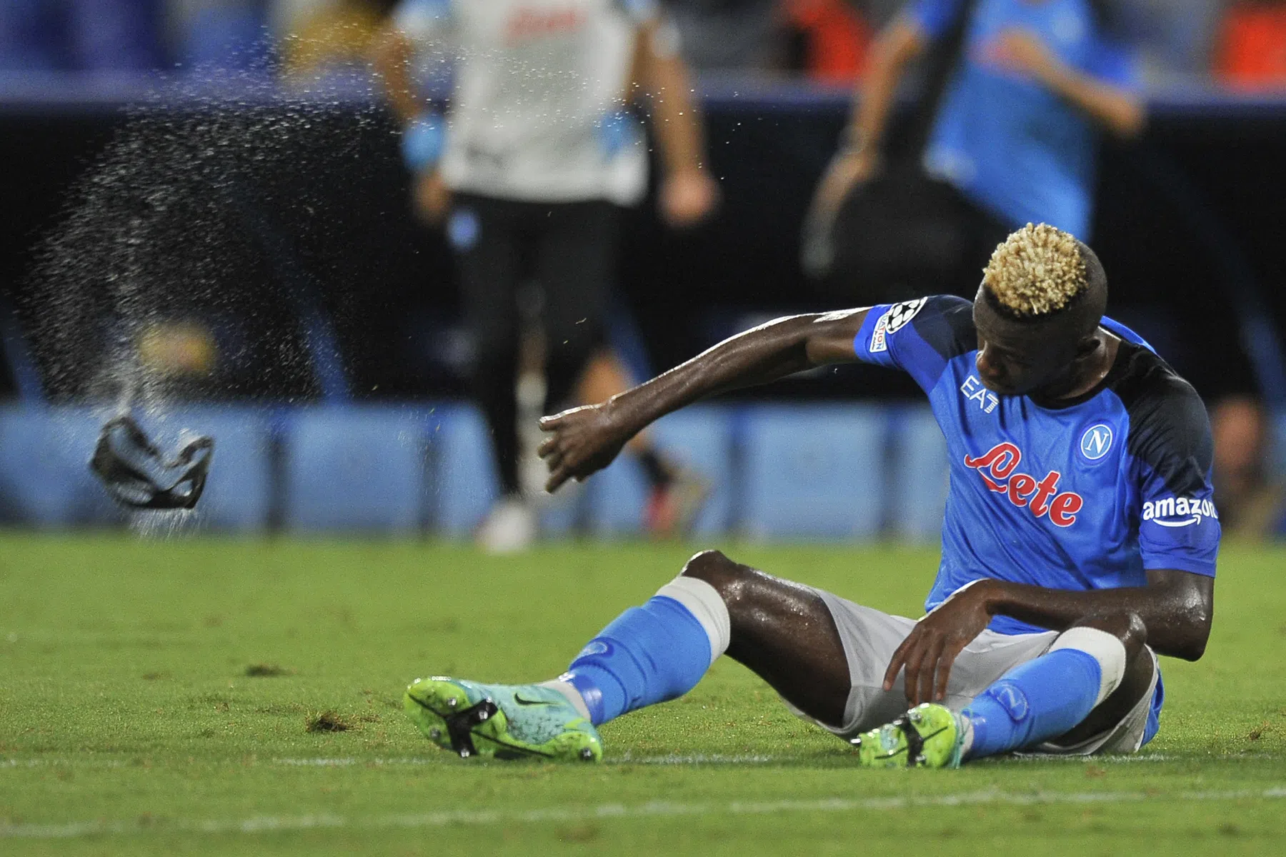 Meevaller voor Ajax: Napoli-ster verliest race tegen de klok