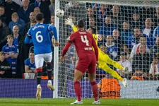 Thumbnail for article: Liverpool blijft in spoor Napoli ondanks McGregor-show op Anfield 