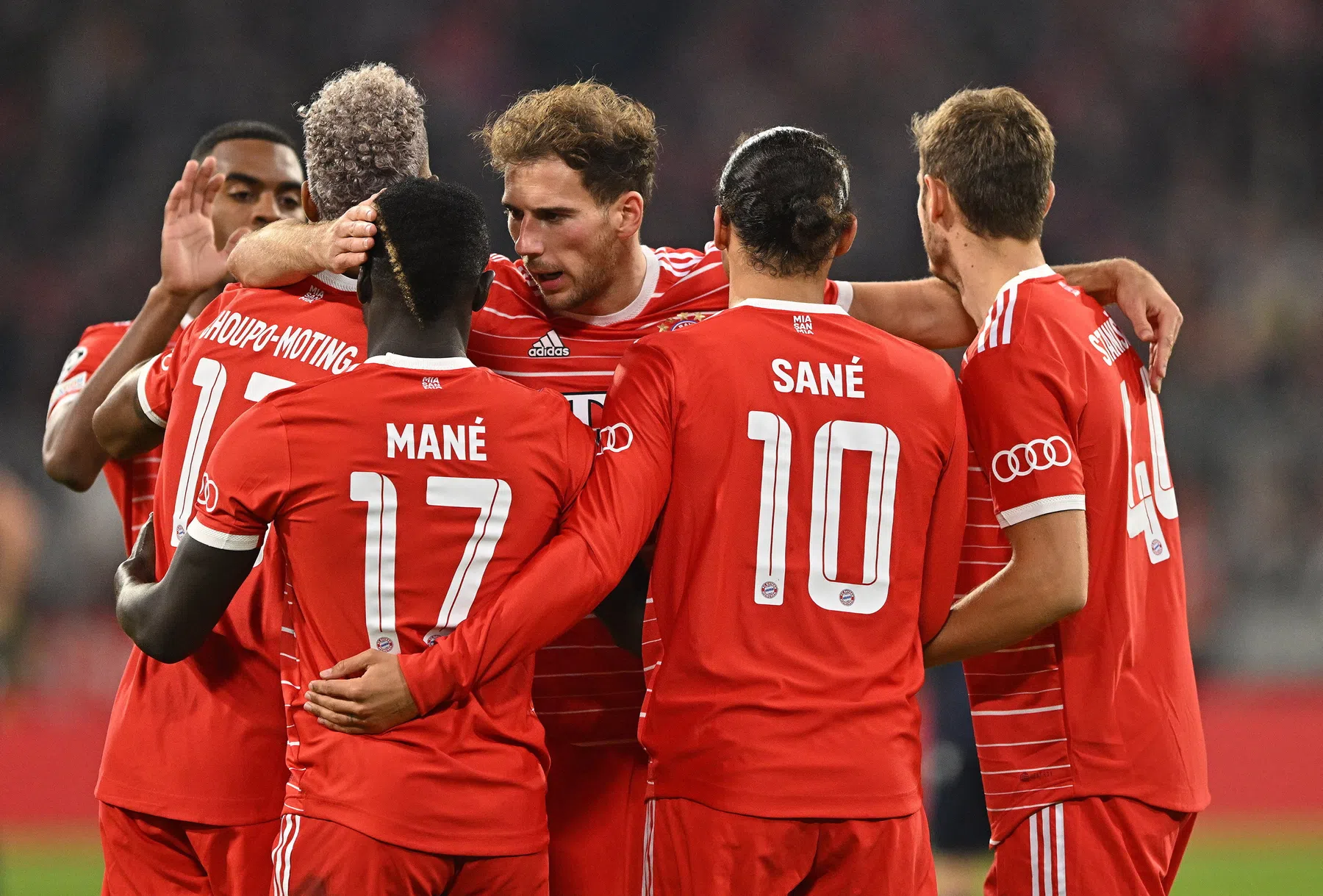 Oranje getint Bayern heeft geen kind aan Viktoria Plzen