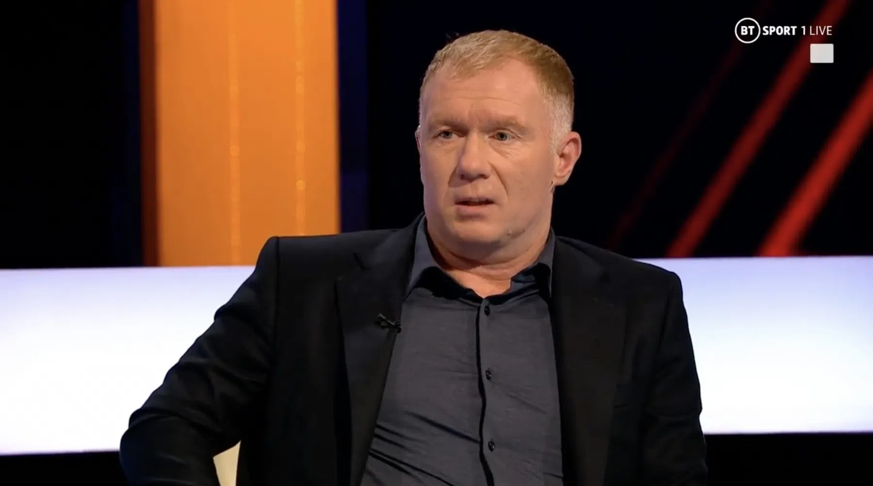 Scholes pakt Antony aan en ziet Ten Hag 'complete nonsens' verspreiden
