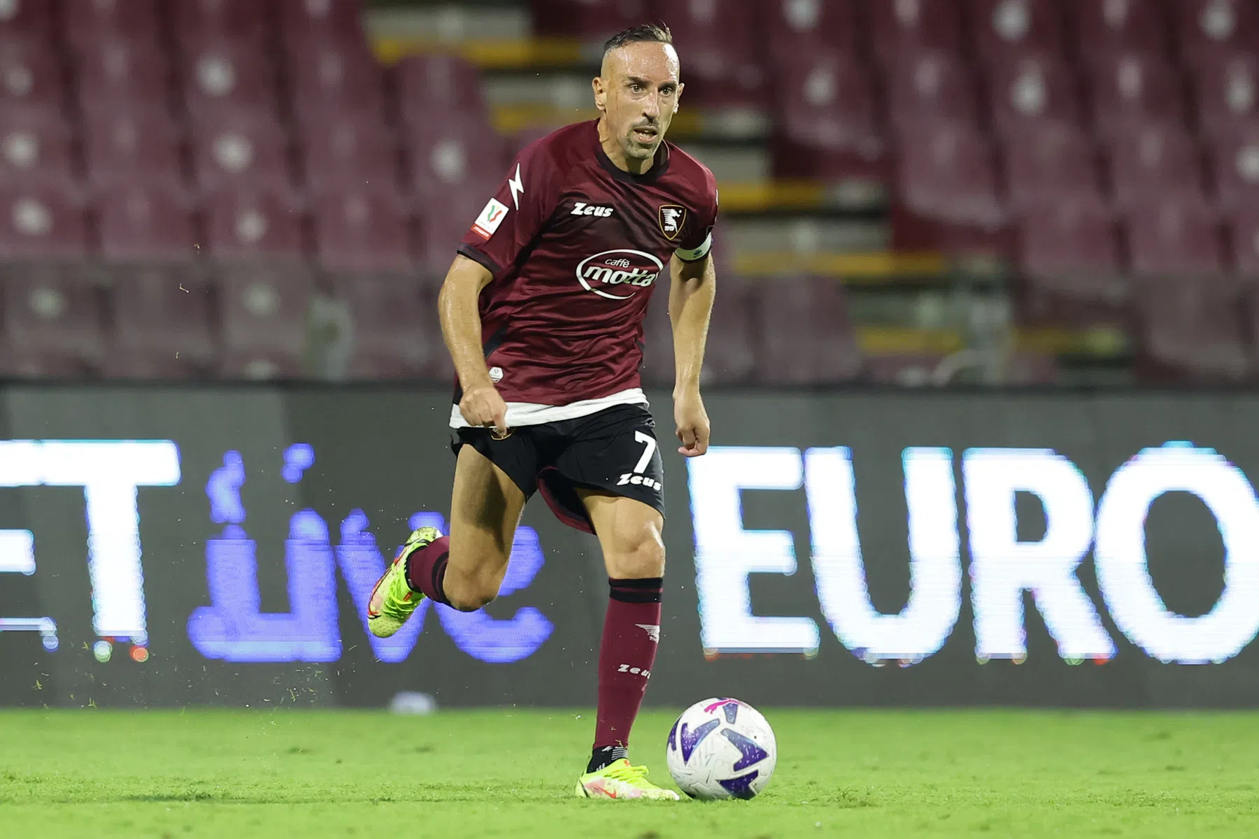 'Ribéry hakt knoop door en gaat voetbalpensioen aankondigen'
