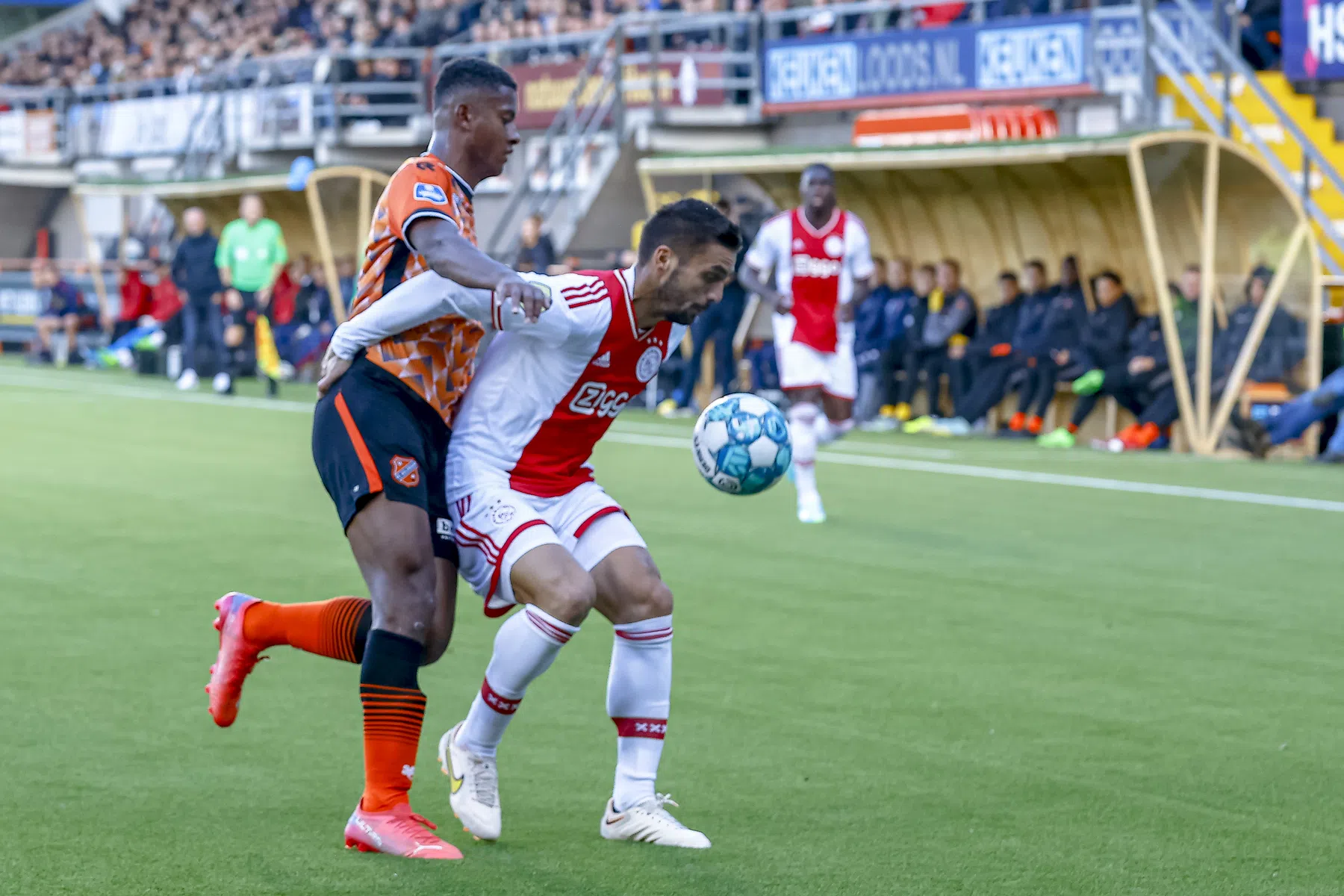 Daley Blind en Dusan Tadic hebben baat bij gehussel Ajax