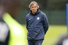 Thumbnail for article: Wat wil Cocu en wat kan Cocu? Vitesse-vraagstukken op een rij