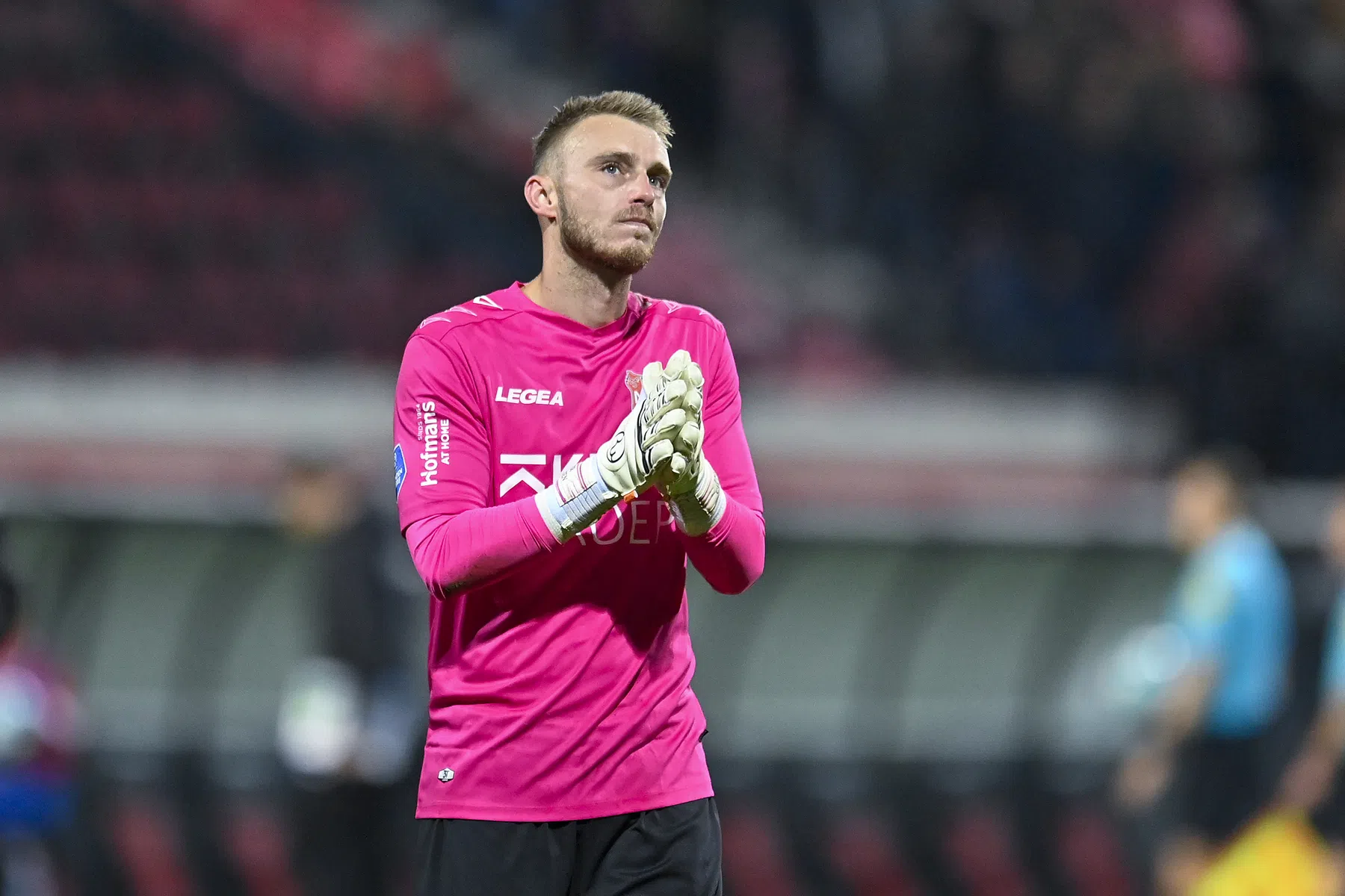 NEC houdt veelbesproken Cillessen uit de media