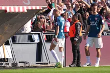 Thumbnail for article: Cerny pakt direct rood voor tackle op Dilrosun: 'Het is gewoon dom' 