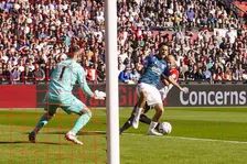 Thumbnail for article: Strafschopdiscussie in De Kuip: 'Misschien moeten spelers vallen en schreeuwen'