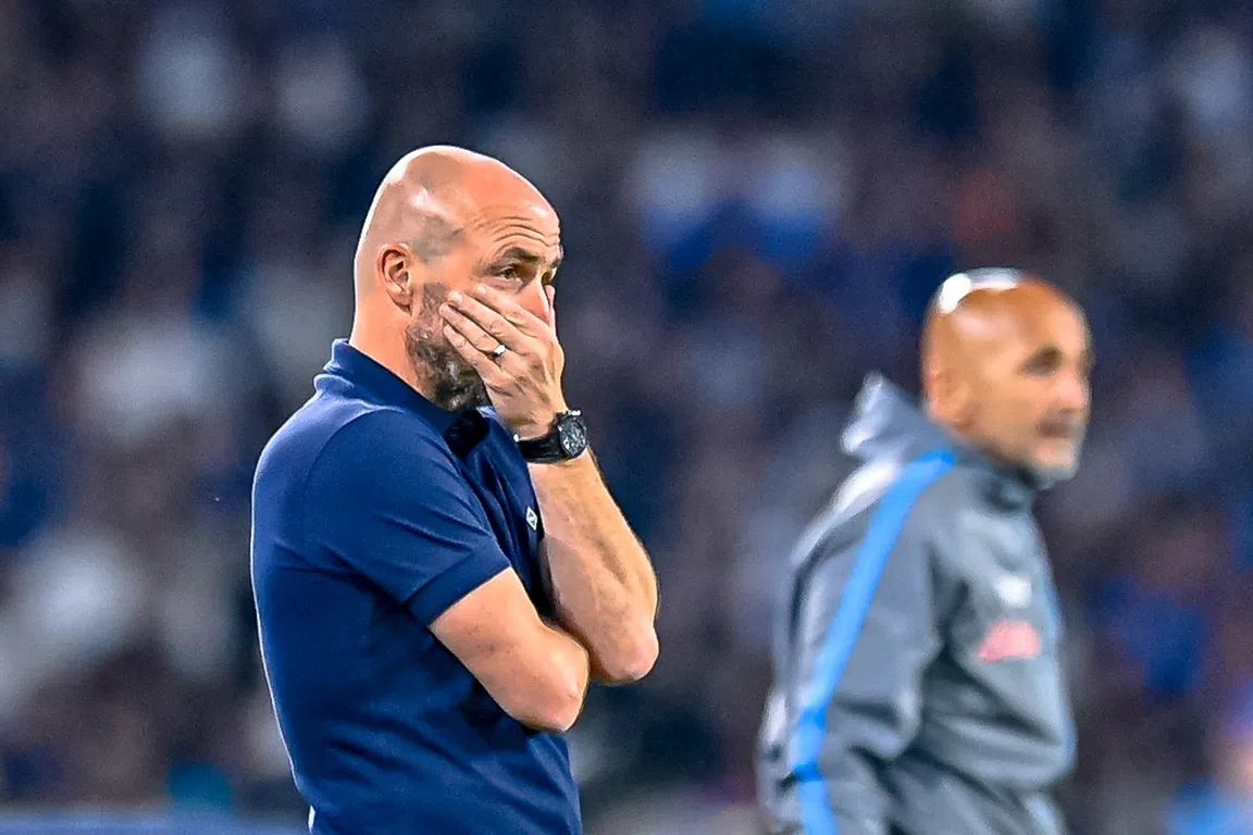 Buitenlandse media zien 'toegewijd' Ajax en zetten vraagtekens bij Schreuder 