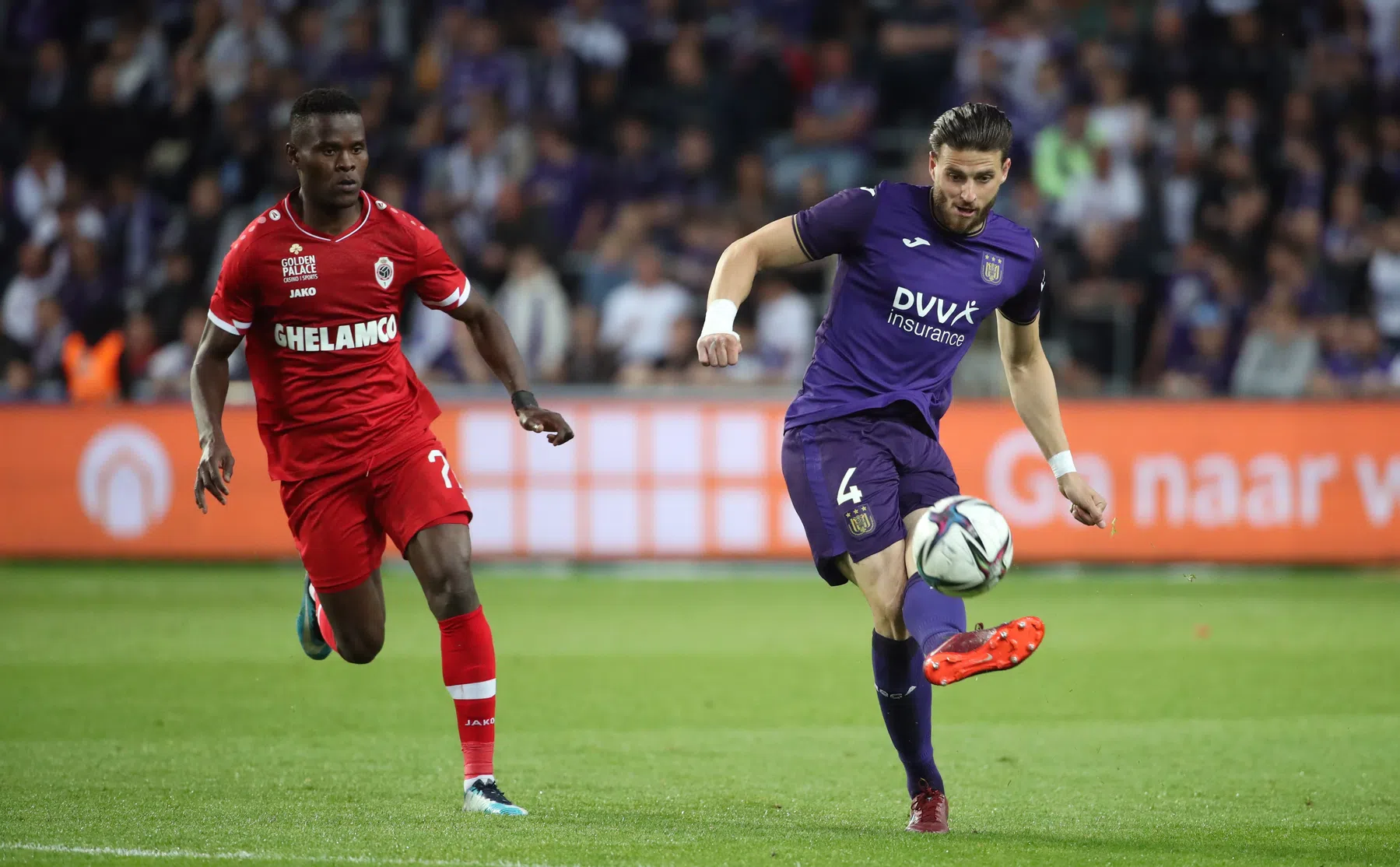 Anderlecht-coach boos na kritiek op Hoedt: 'Jullie van de media...'