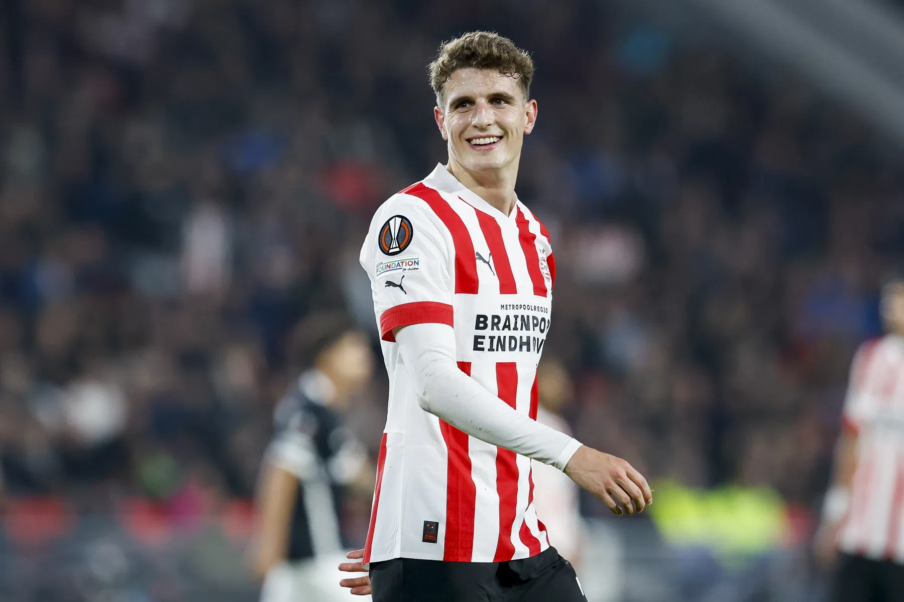 Til ploetert op spitspositie: 'Ik ben gewoon een 10'