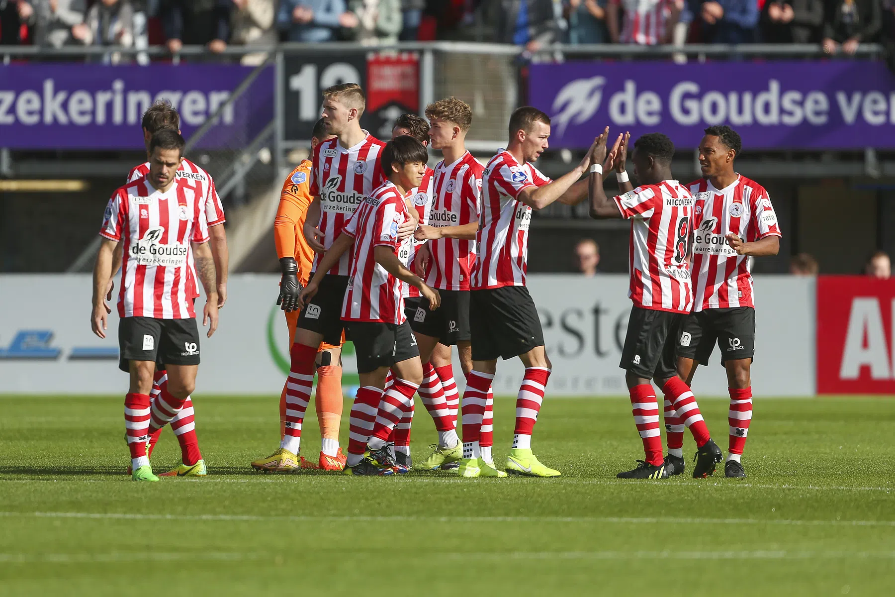 Sparta houdt eigen remiserecord in handen door te winnen van NEC