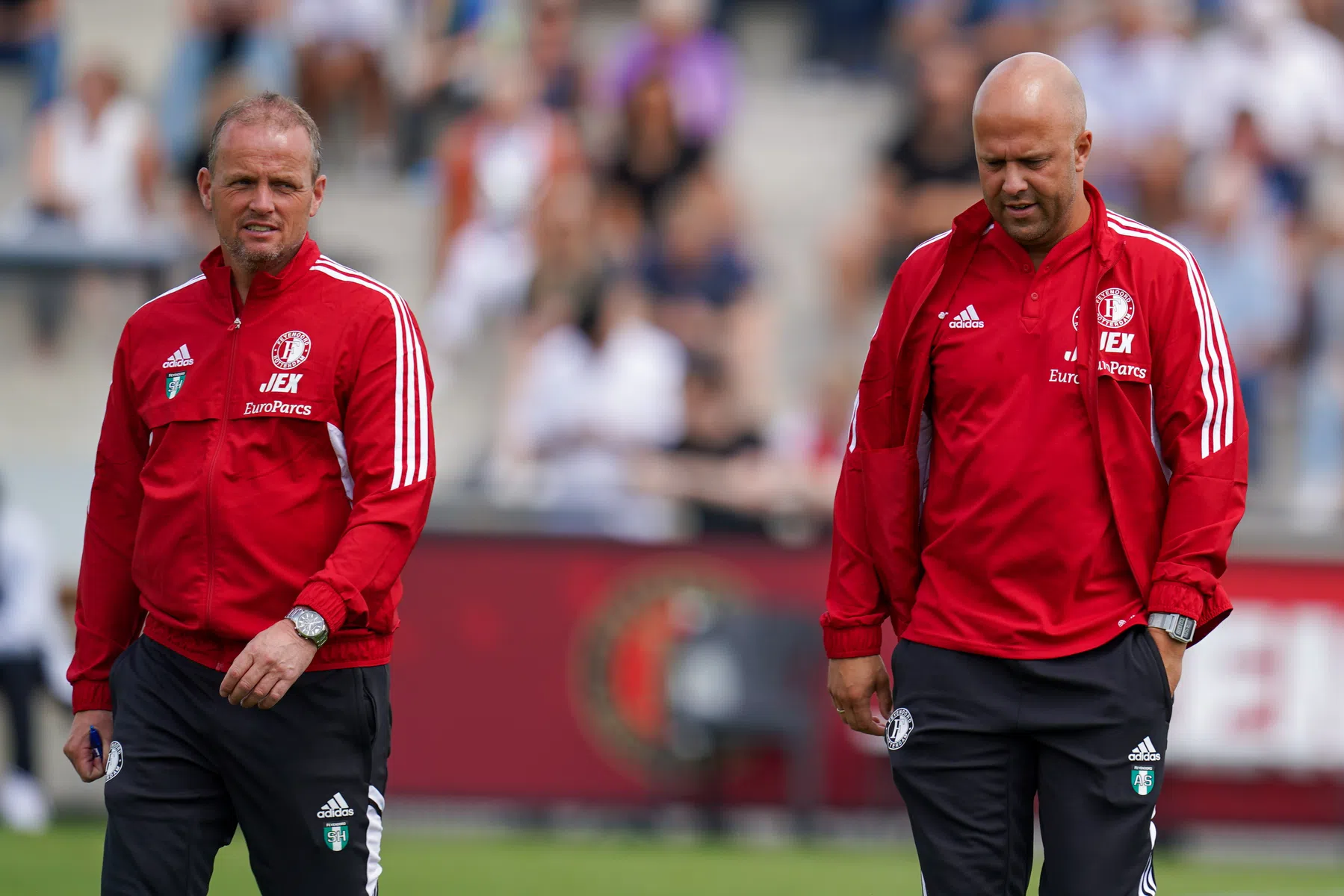 Koeman vindt bij Feyenoord nieuwe assistent-bondscoach Oranje