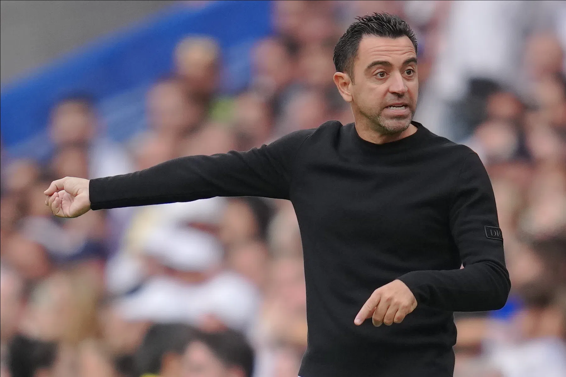 Xavi voelt de druk bij Barcelona en bespreekt 'beste positie' Frenkie de Jong