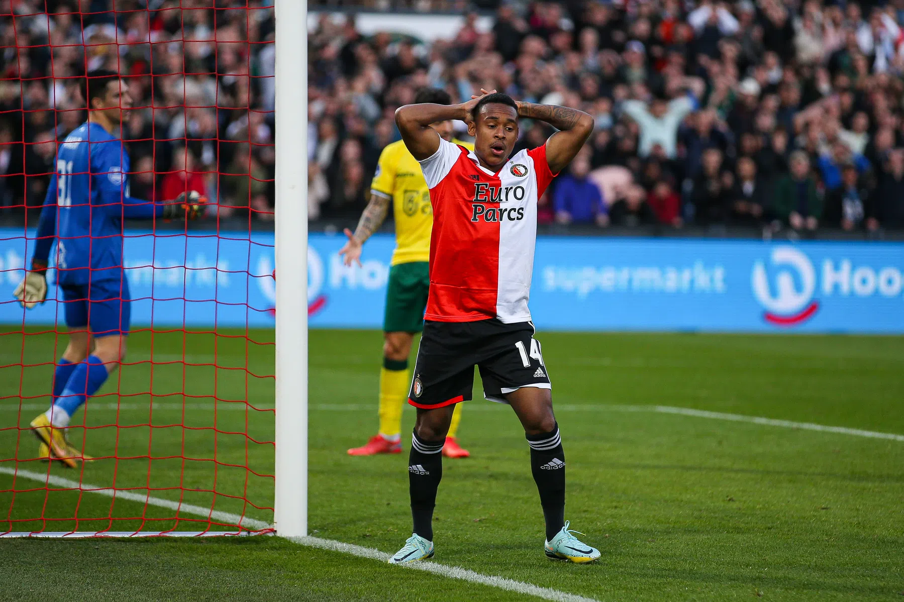 Ook Feyenoord bijt zich stuk op Fortuna Sittard van Velázquez