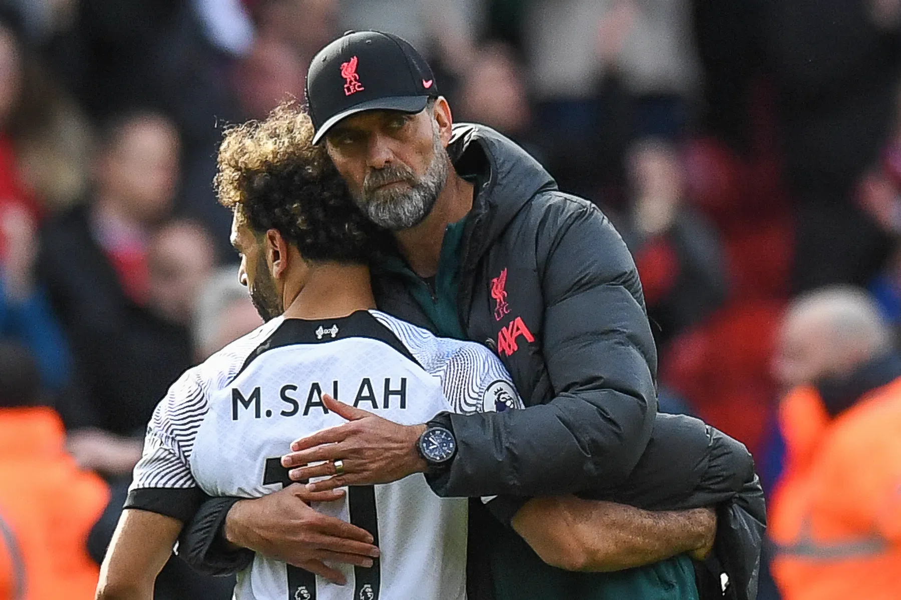 Klopp kiest voor variabele 4-4-2, Blind weer terug op linksachter