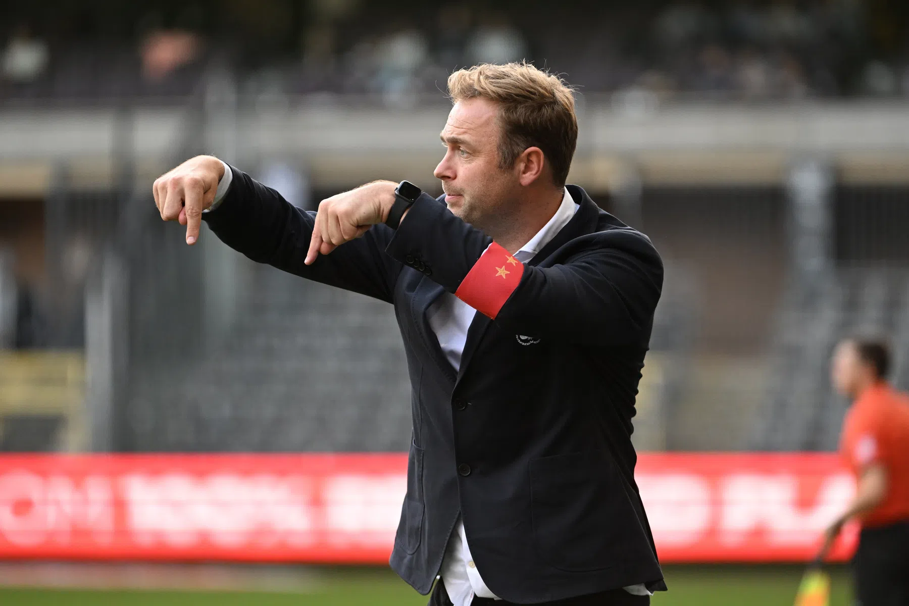 Eigen goal Hoedt verpest competitiedebuut Veldman niet