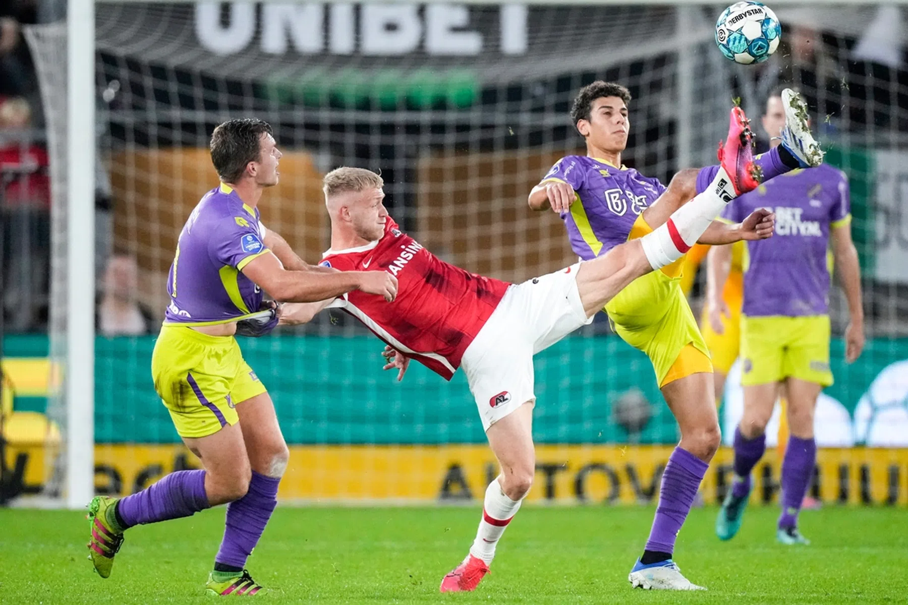 AZ trekt vechtlust als troefkaart