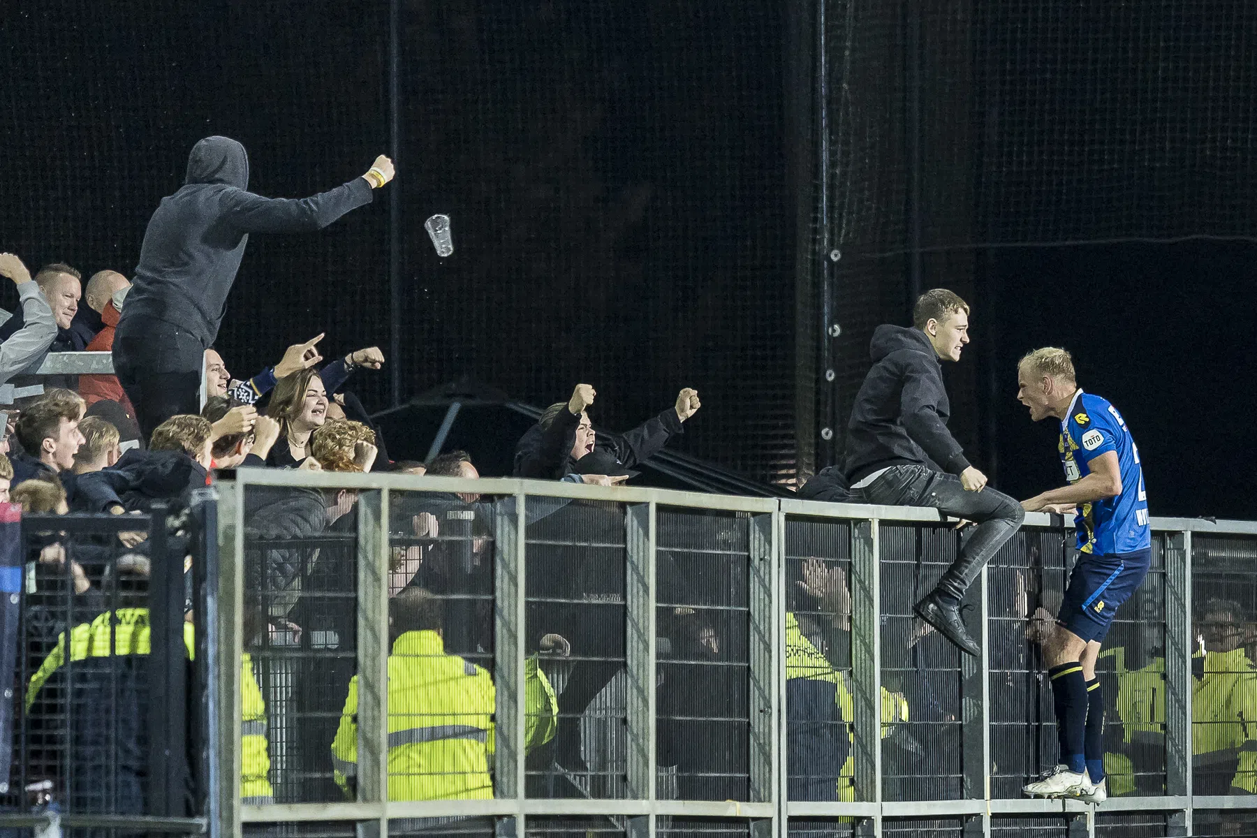 Stiftje van 'De Witte Keniaan' helpt Willem II aan volle buit bij Jong Ajax